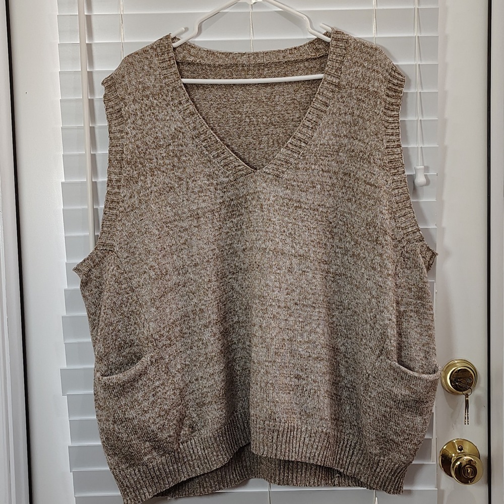 Earthy Sweater Vest Women 5XL Beige Marled Knit V-Neck Pockets Oversized Granola